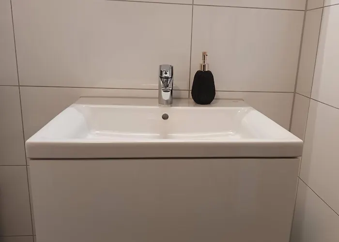 Проживання в сім'ї Henry's Інтерлакен